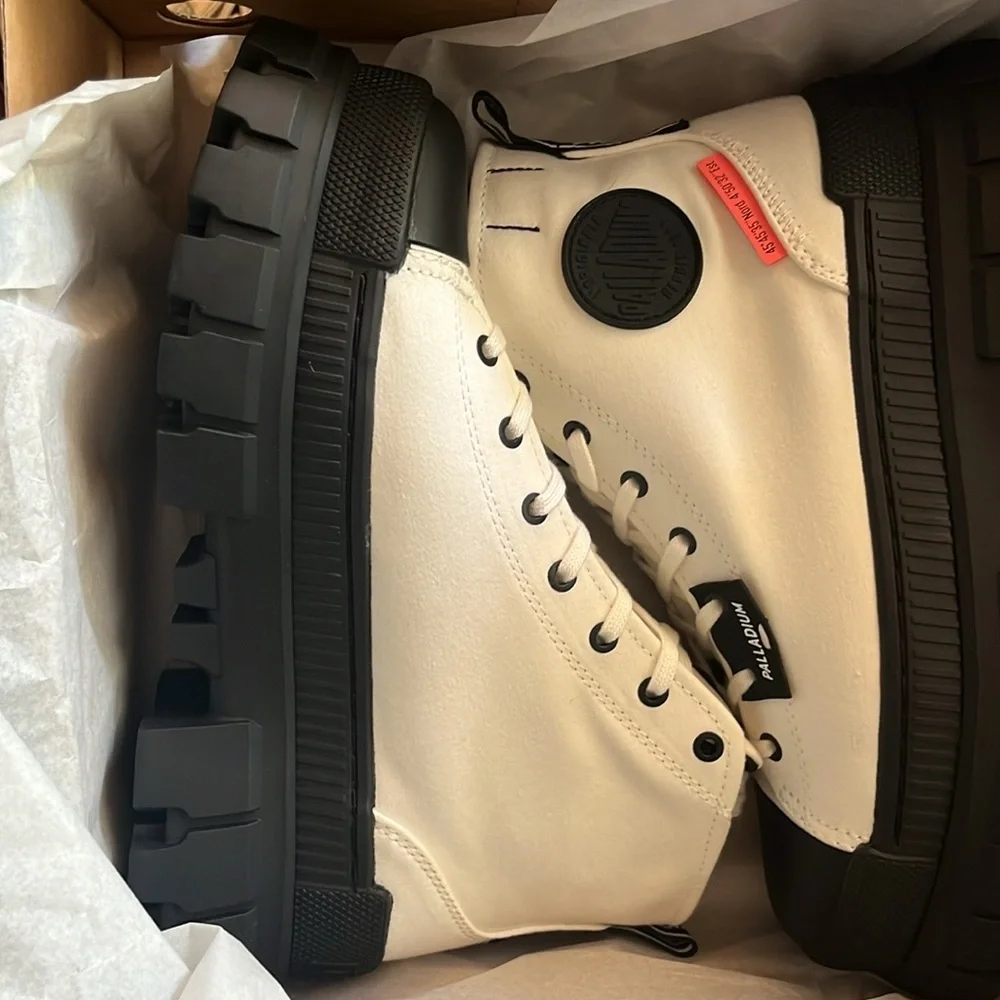 🆕 Palladium Women's Revolt Hi TX Platform Boots White.  Size 11 - Picture 7 of 14